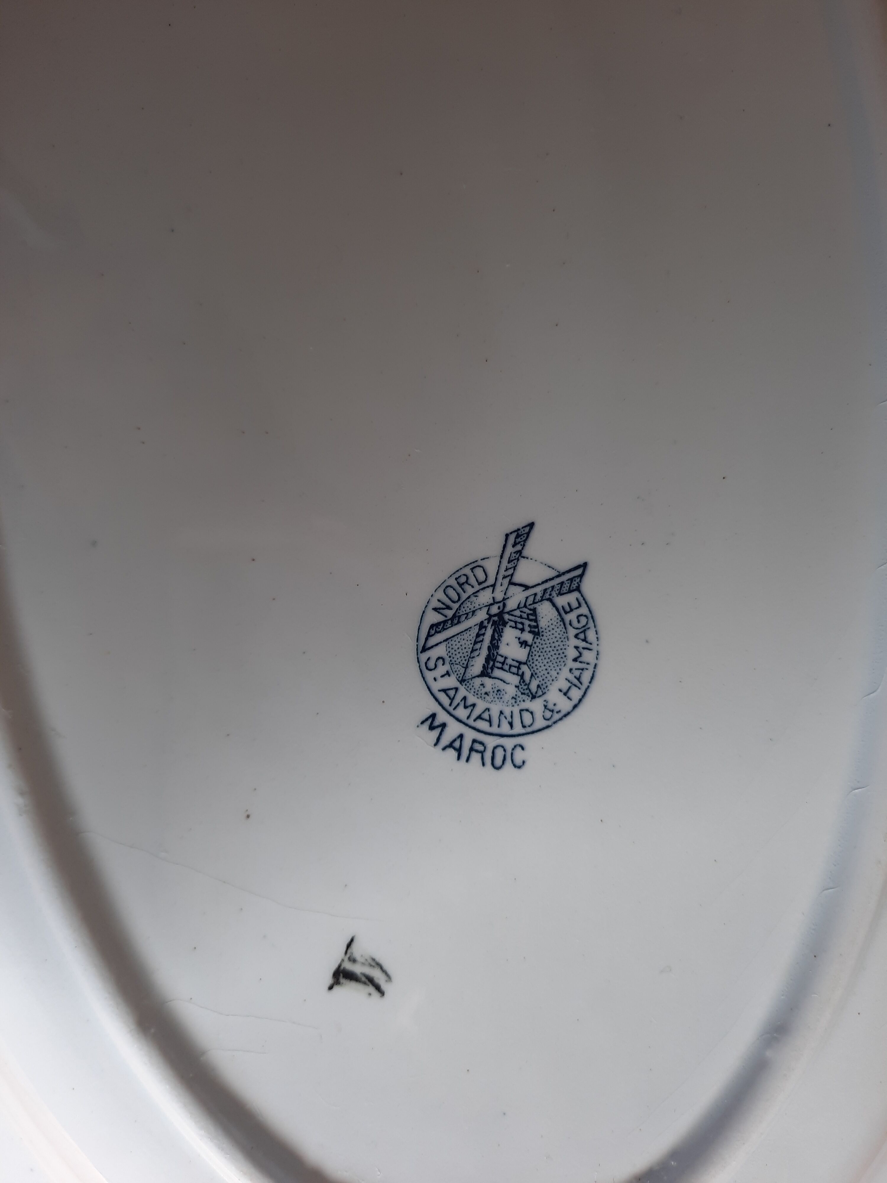 Plat terre de fer