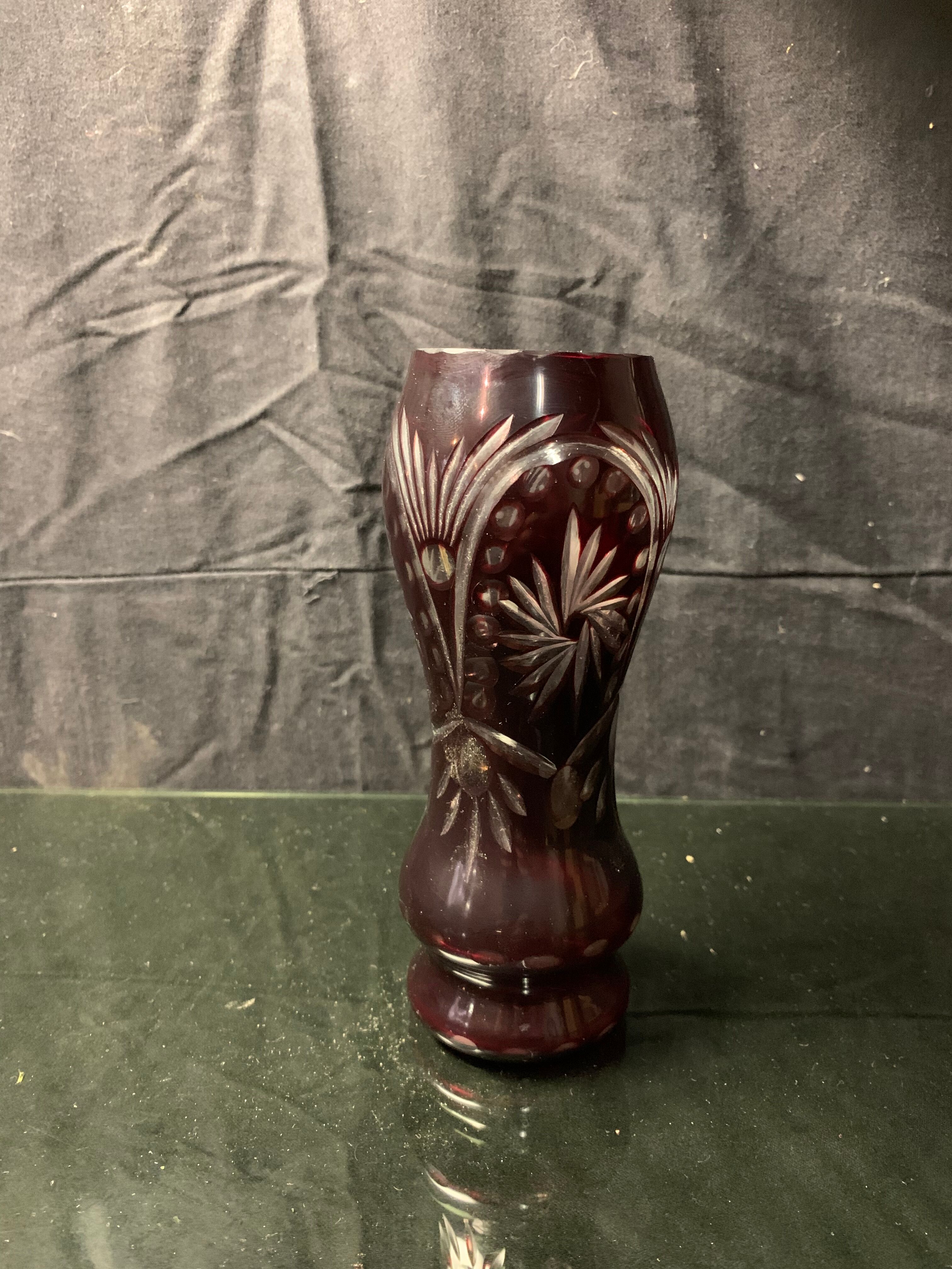 Soliflore colored crystal vase