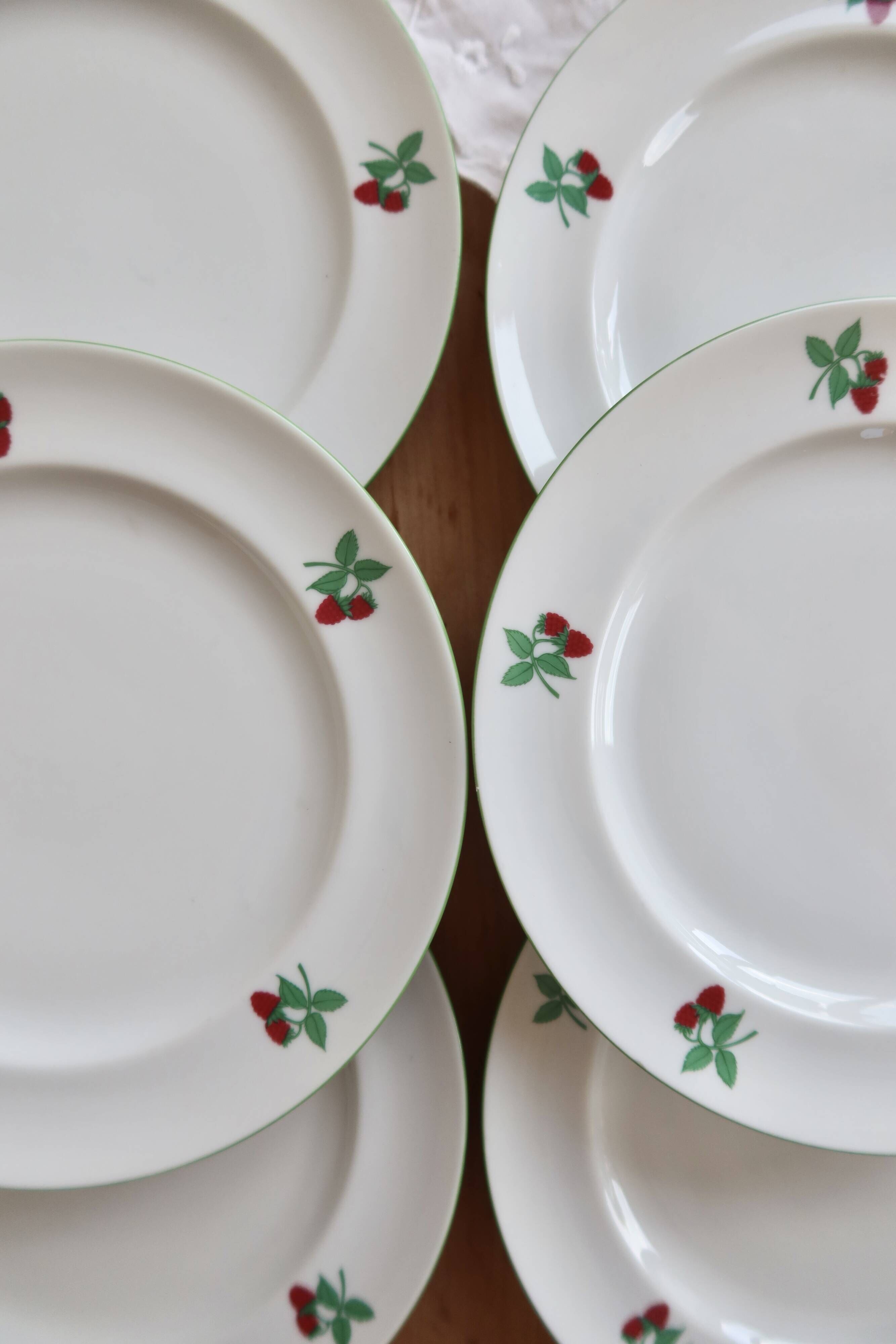 6 vintage dessert plates porcelain Table et Couleurs Raspberry model