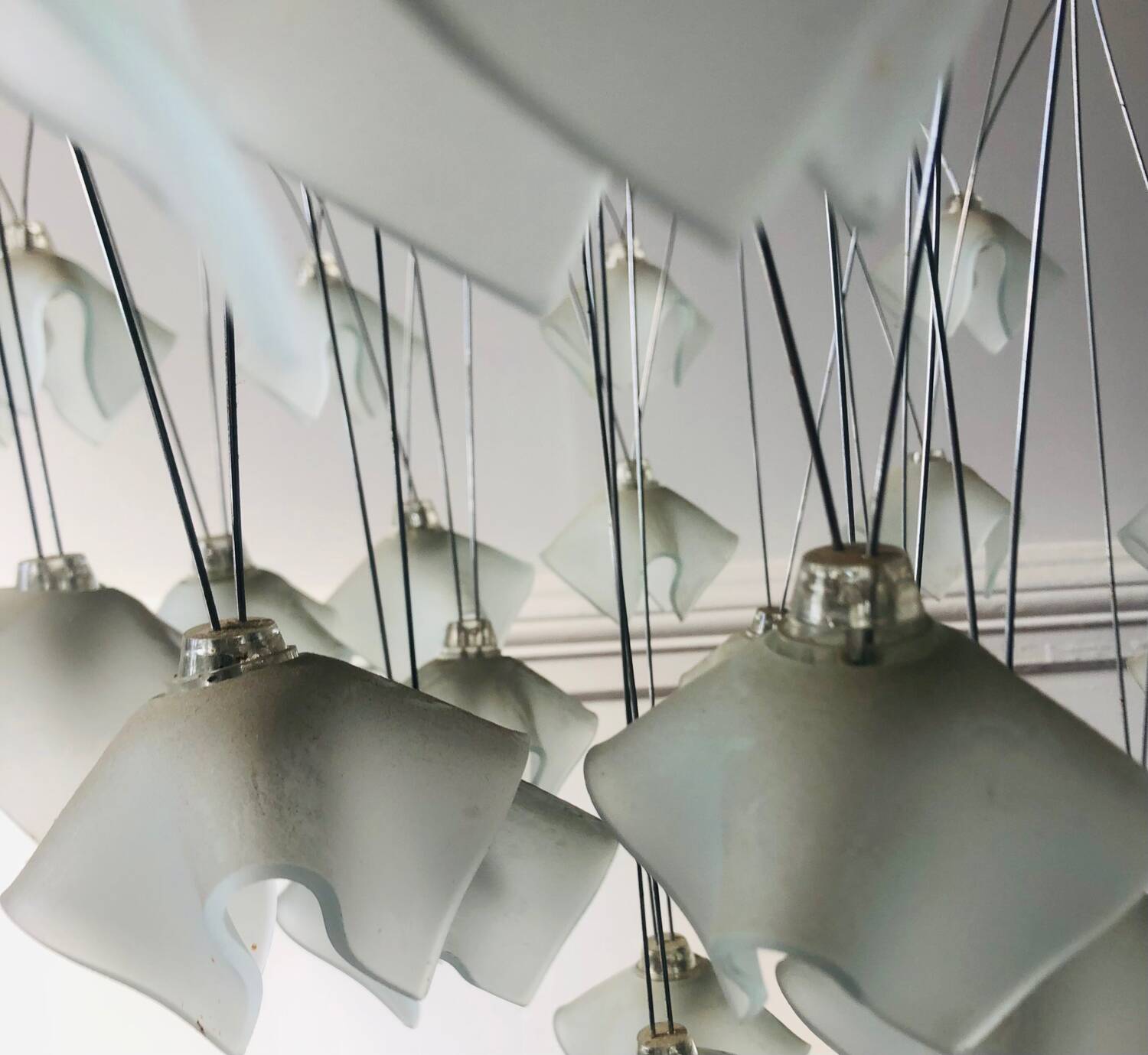 Lustre en cascade Lucciole par MetalSpot, italy, chromé et verre dépol