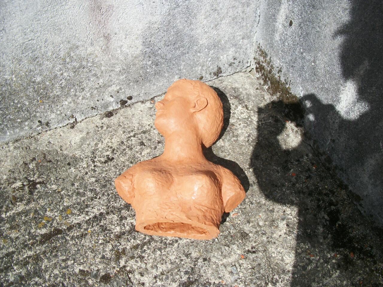 Bust woman in terracotta