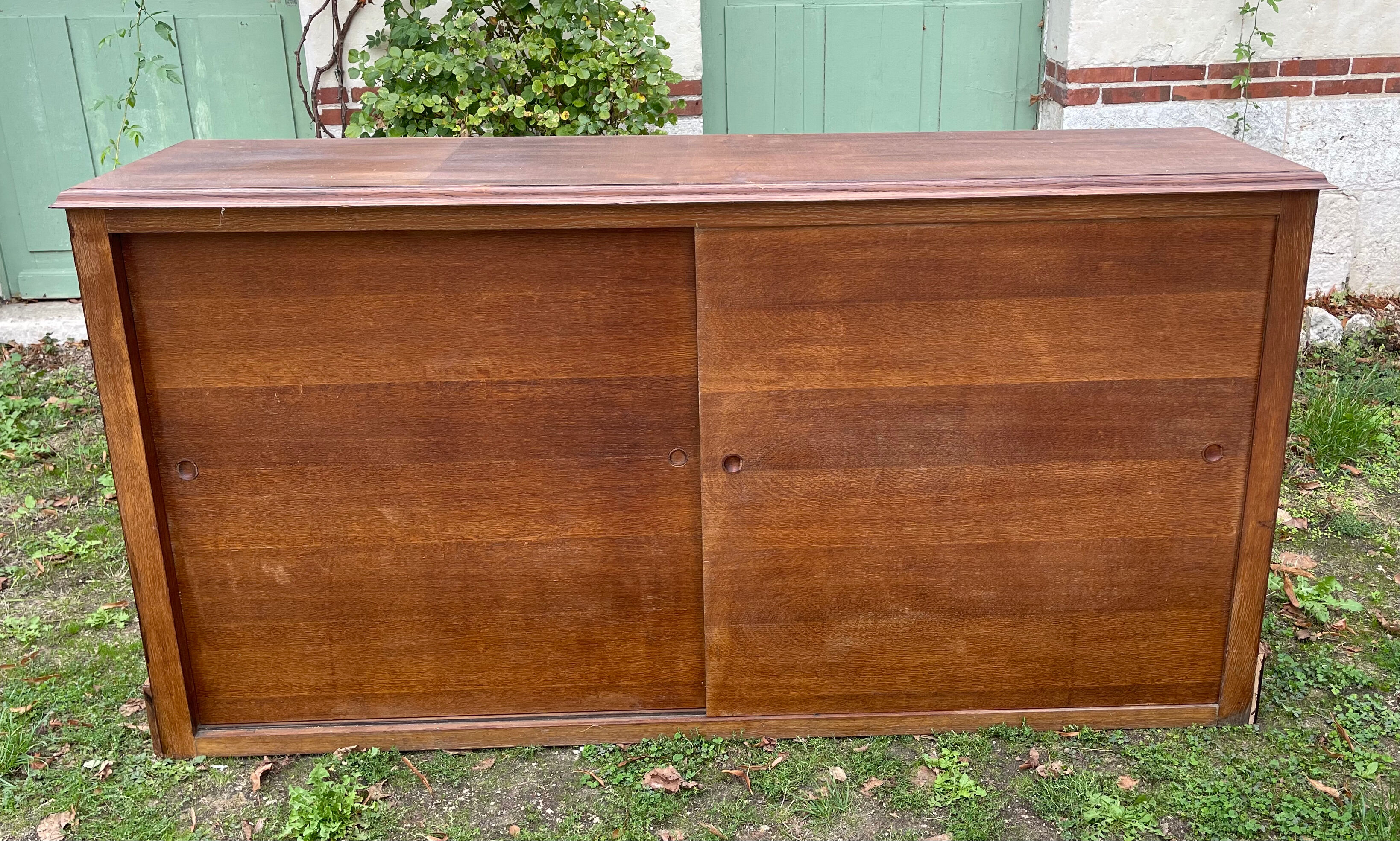Sideboard