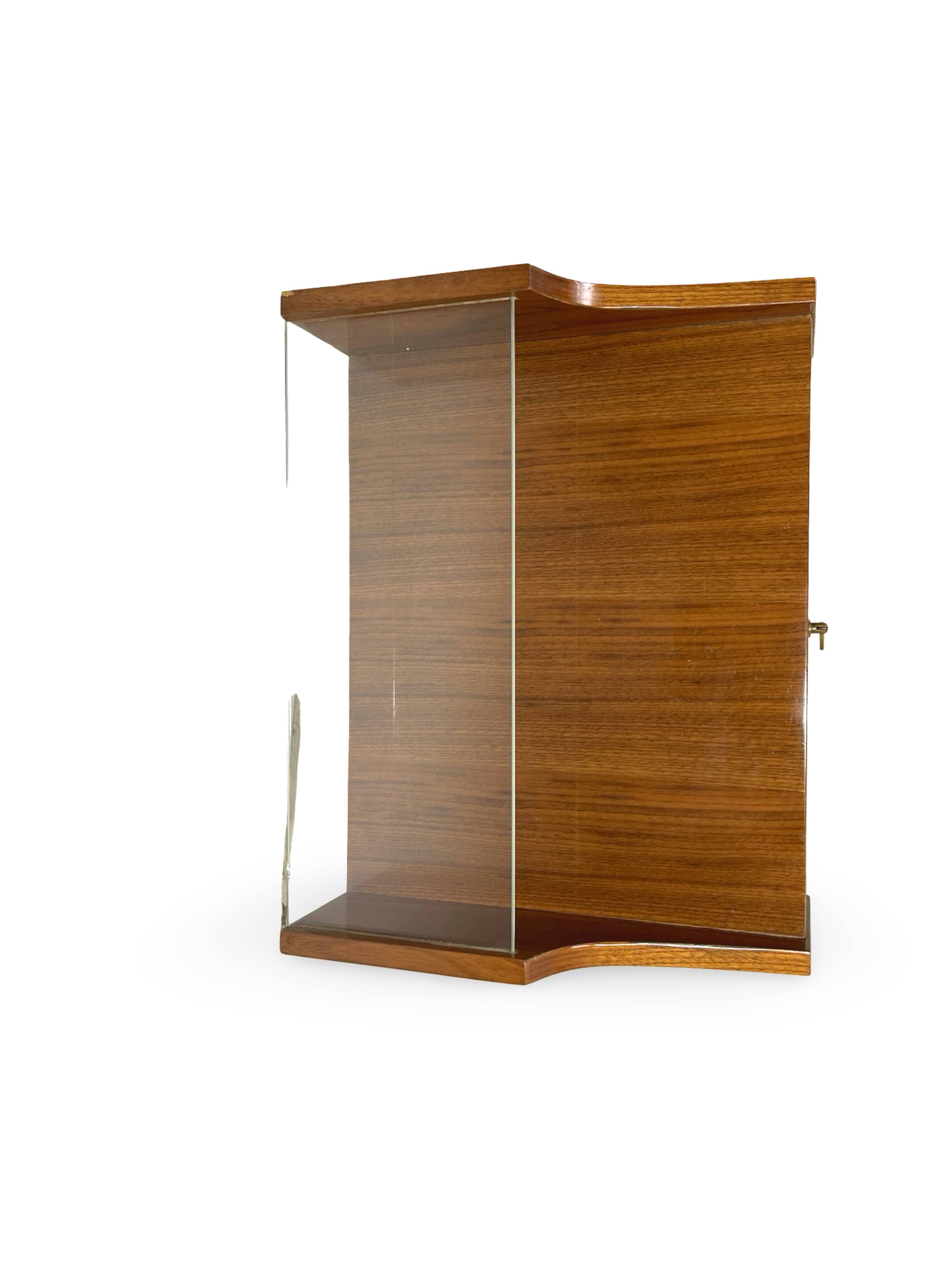 Tables de chevet italiennes des années 1950