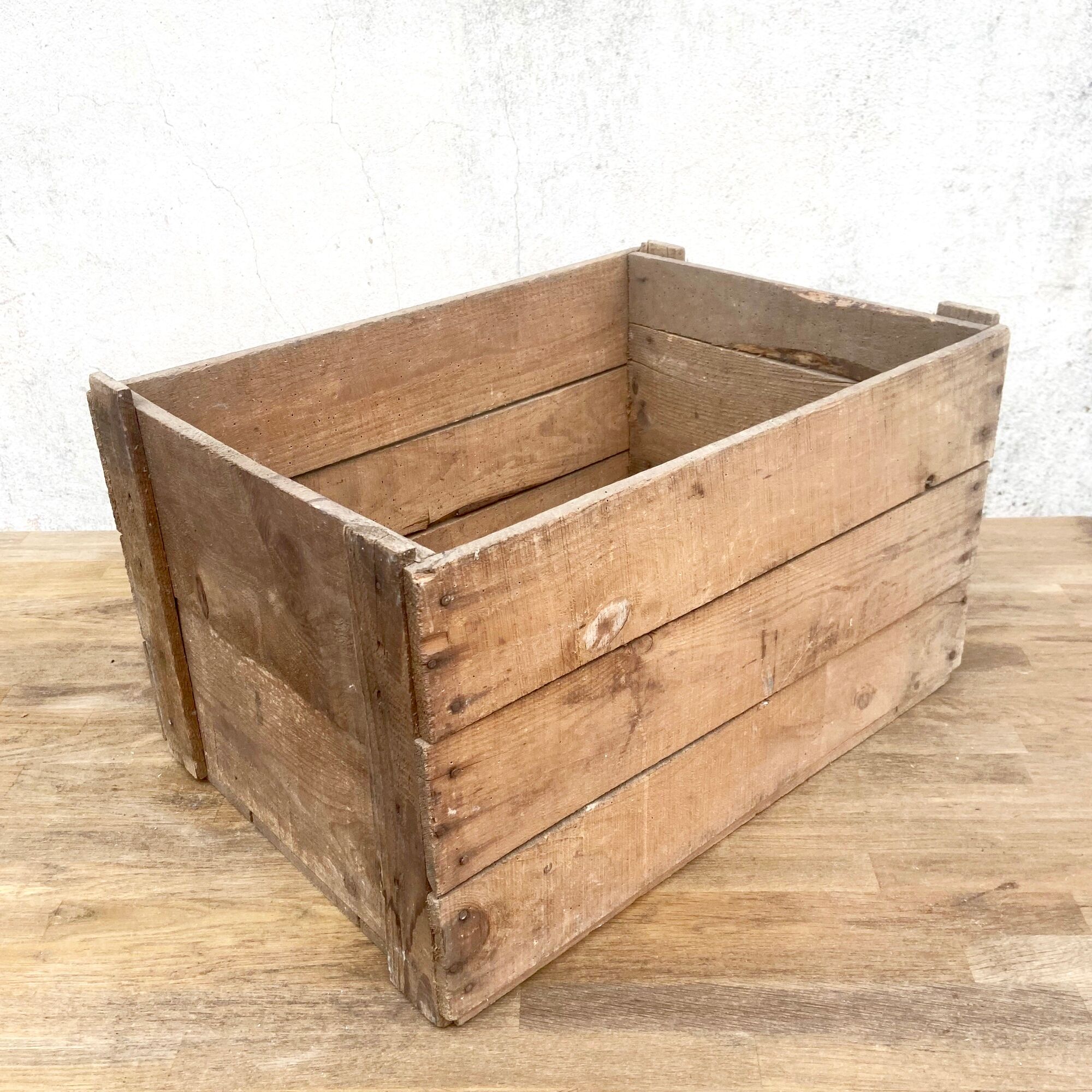 Box Locker Vintage wooden box - marking: 100 loaves 1/2 kilo