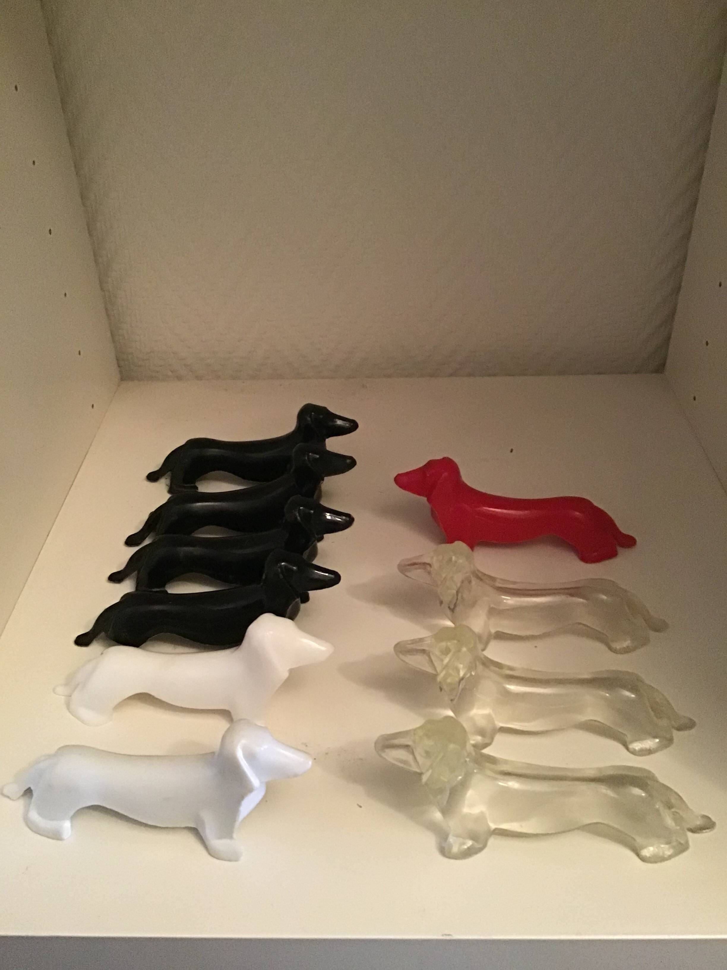 10 basset hound knife holders