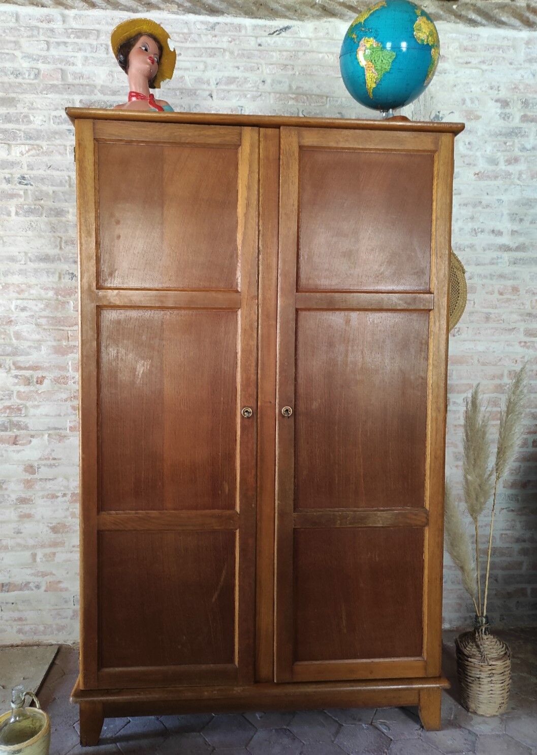 Armoire