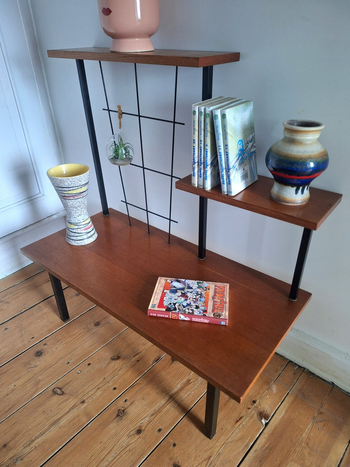 Meuble d’appoint vintage, porte-plantes