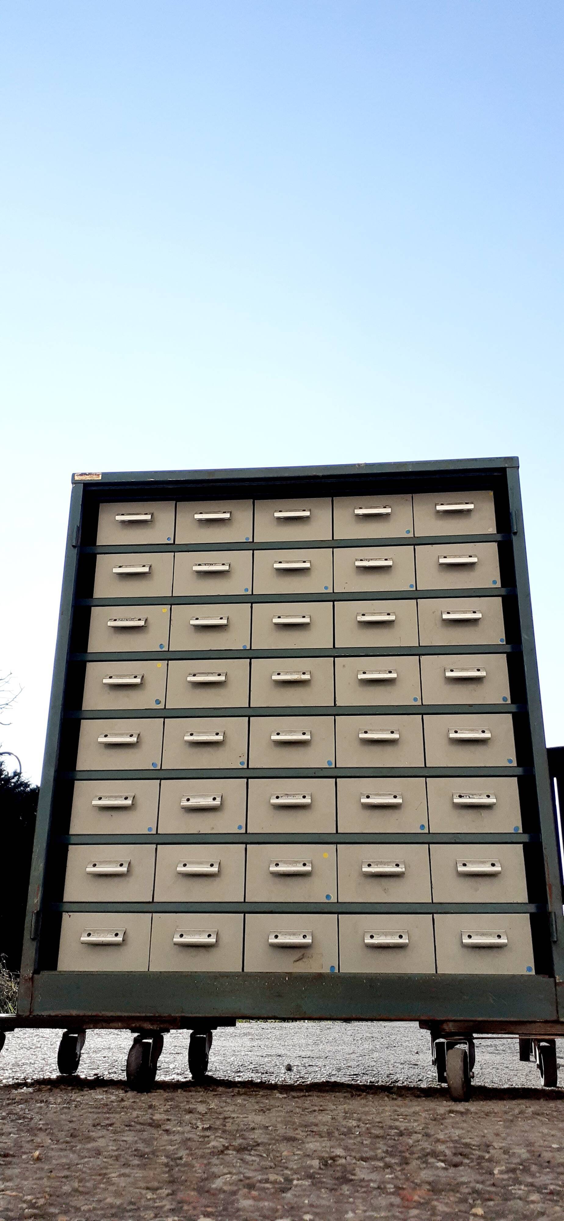 Industrial furniture Tiro-Clas