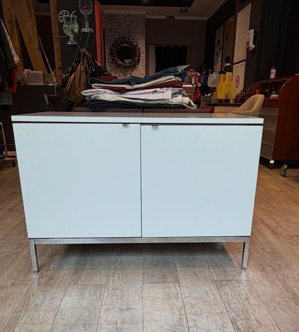 Buffet de Florence Knoll édition Knoll, 1990