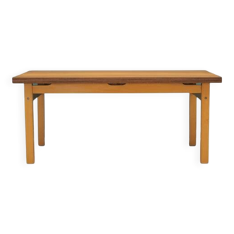 Table en hêtre, design danois, années 1980, fabricant : OFM