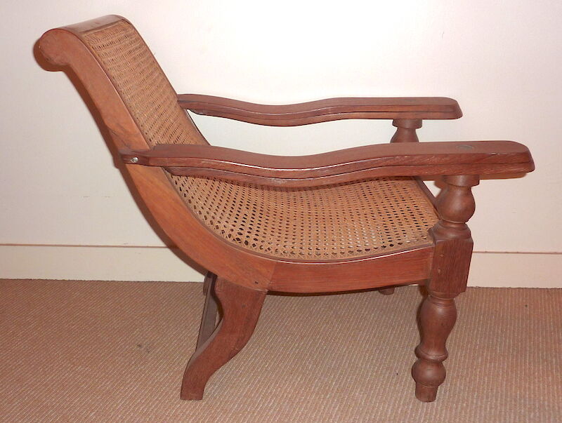 Chair of child planter