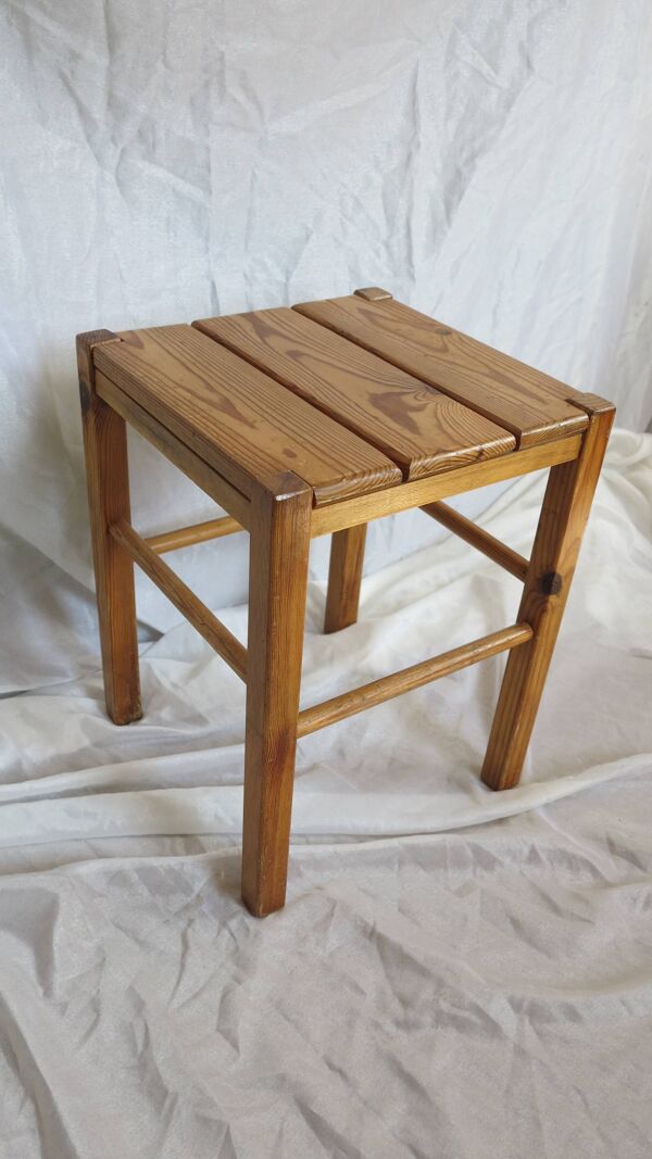tabouret en pin esprit brutaliste années 60