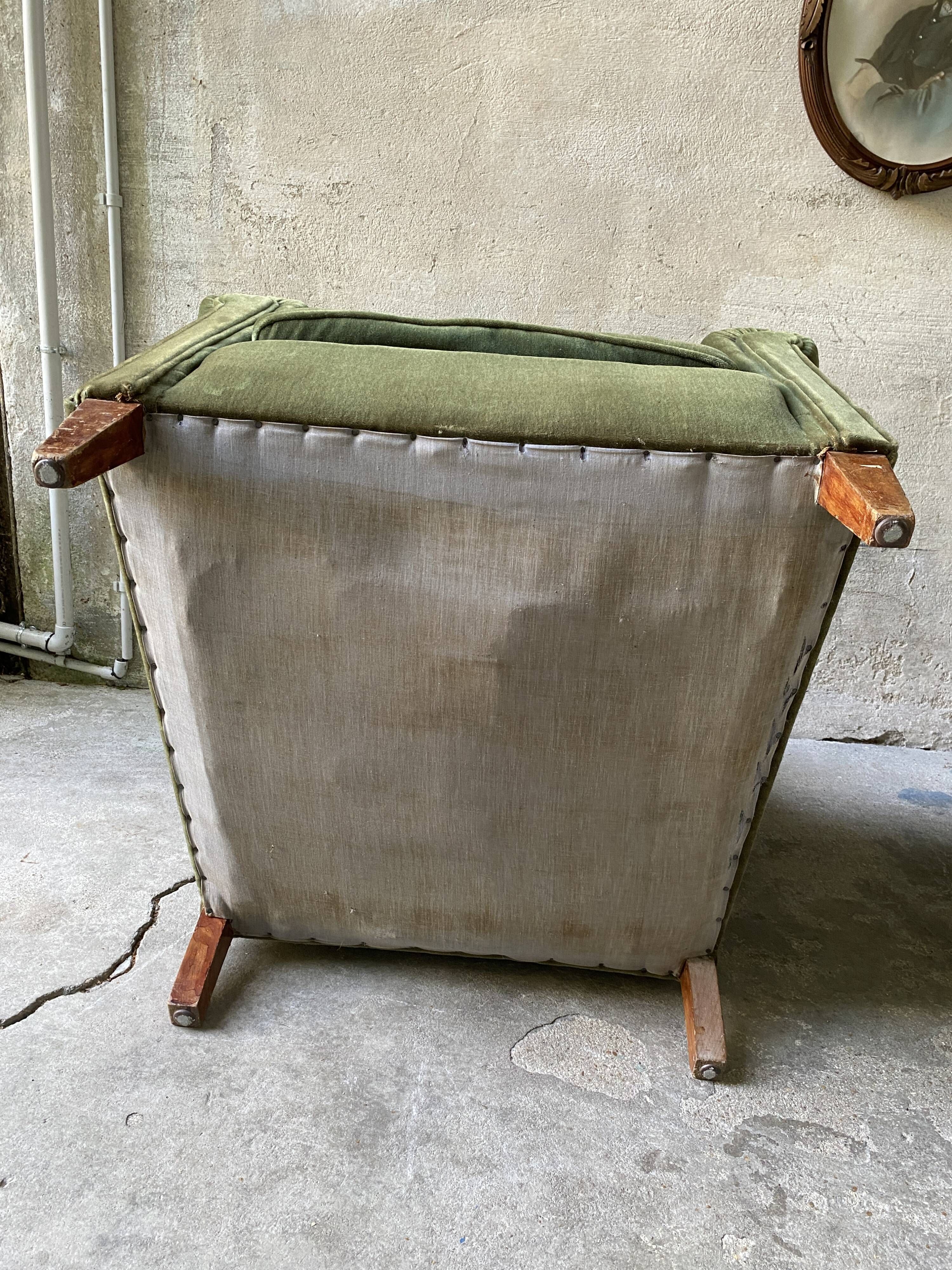 Vintage club armchair in green/khaki velvet fabric