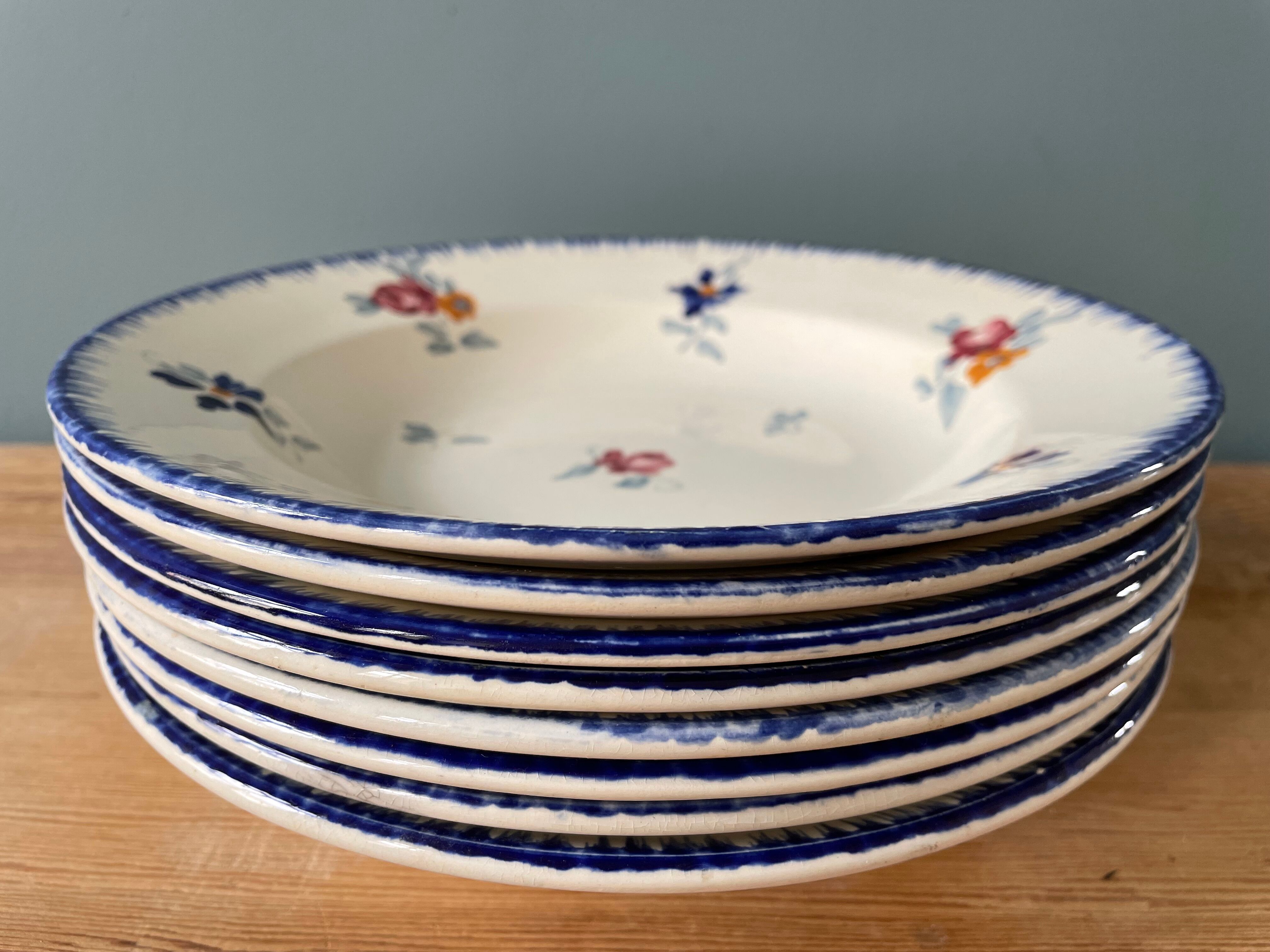 Set of 8 hollow plates model "Dannemarie" Sarreguemines