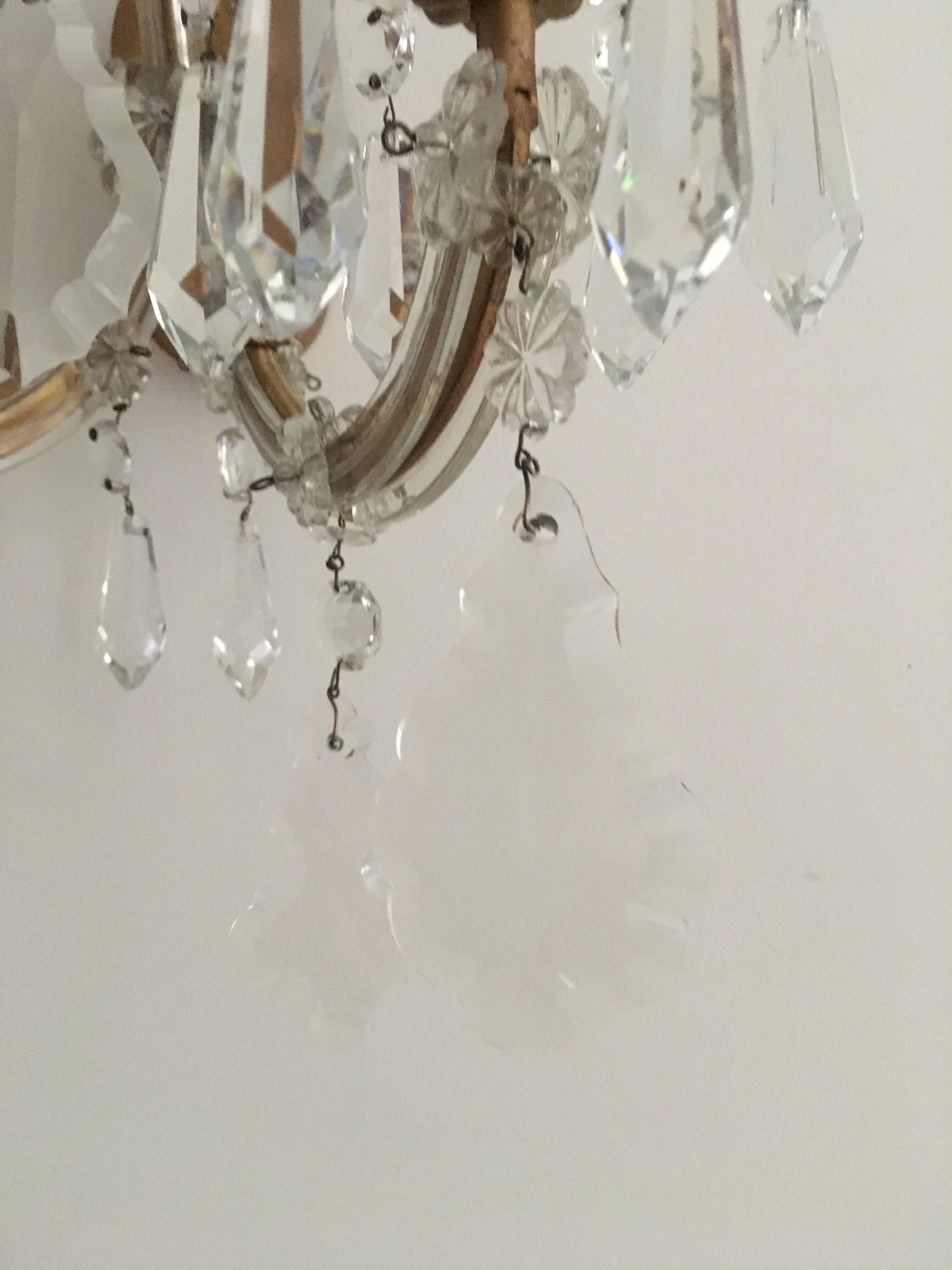 Two-arm crystal light wall light