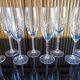 Lot 8 flûtes à champagne cristal taillé pied torsadé epis cristal d'arques
