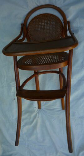 High chair of canned child, model early XXth Thonet