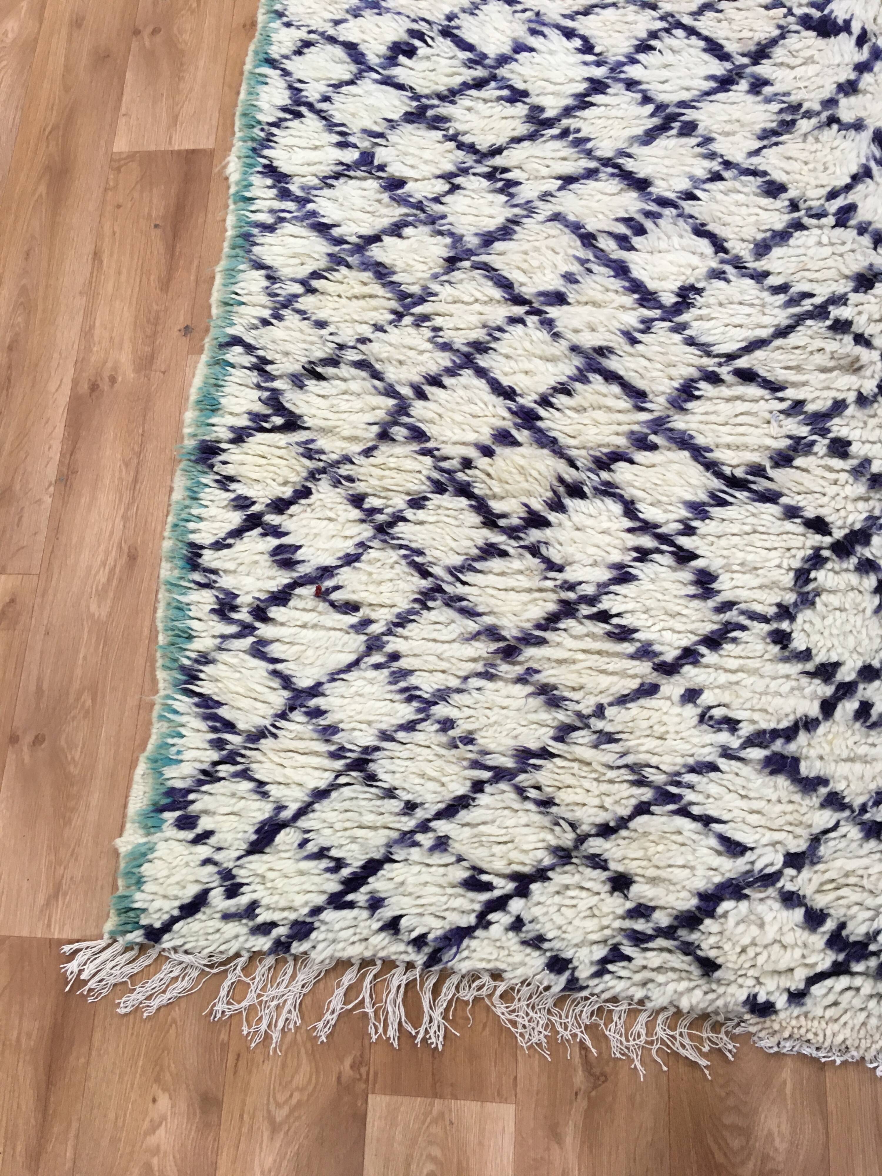 Old Beni Ouarain rug 366 x 166 cm