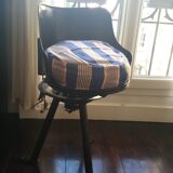 Chaise de char détournée en fauteuil