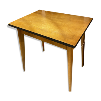 Baumann bistro table