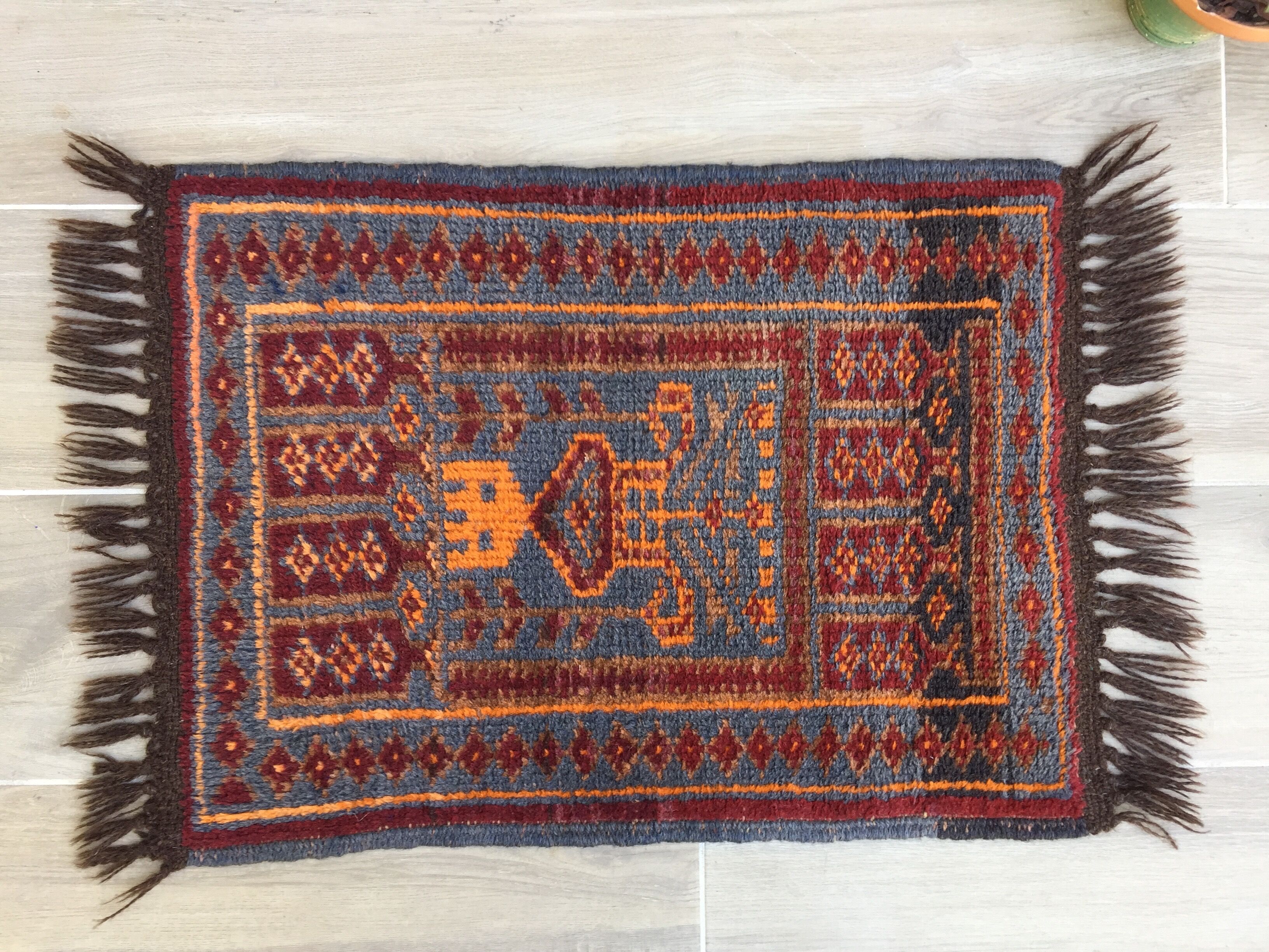 Oriental carpet pure wool 78 x 48cm