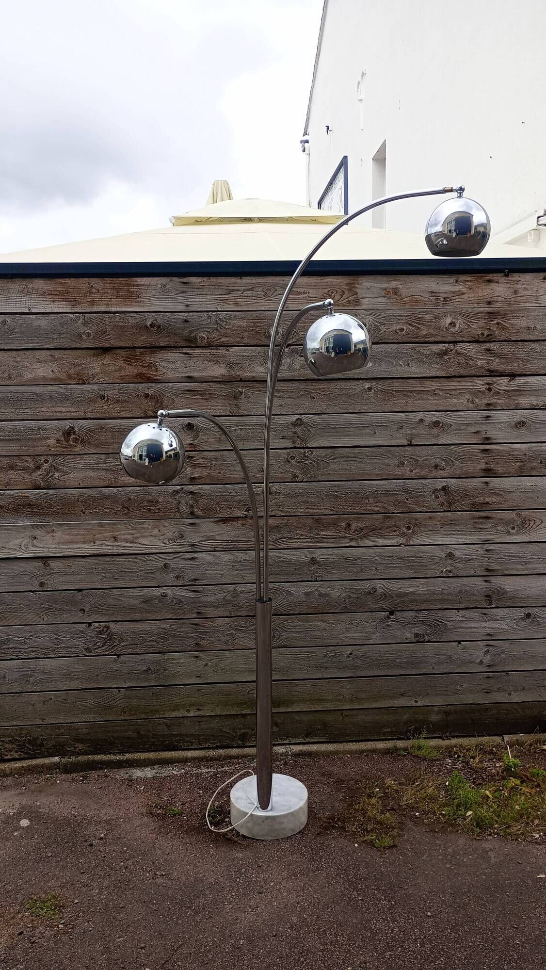 Lily of the valley lamp Goffredo Reggianni