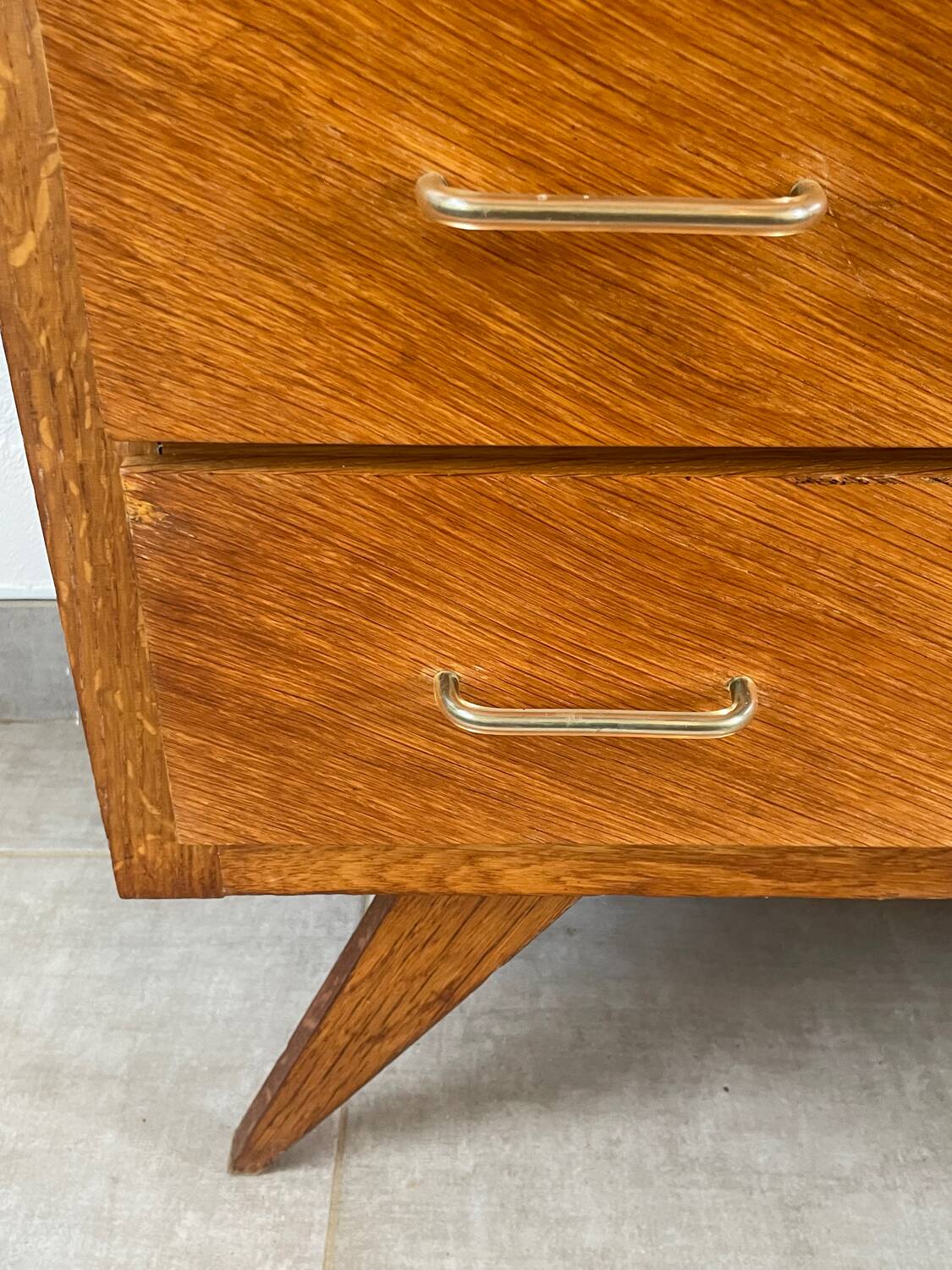 Charmante commode vintage en chêne