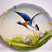 Antique decorative plate in porcelain – flying duck design
