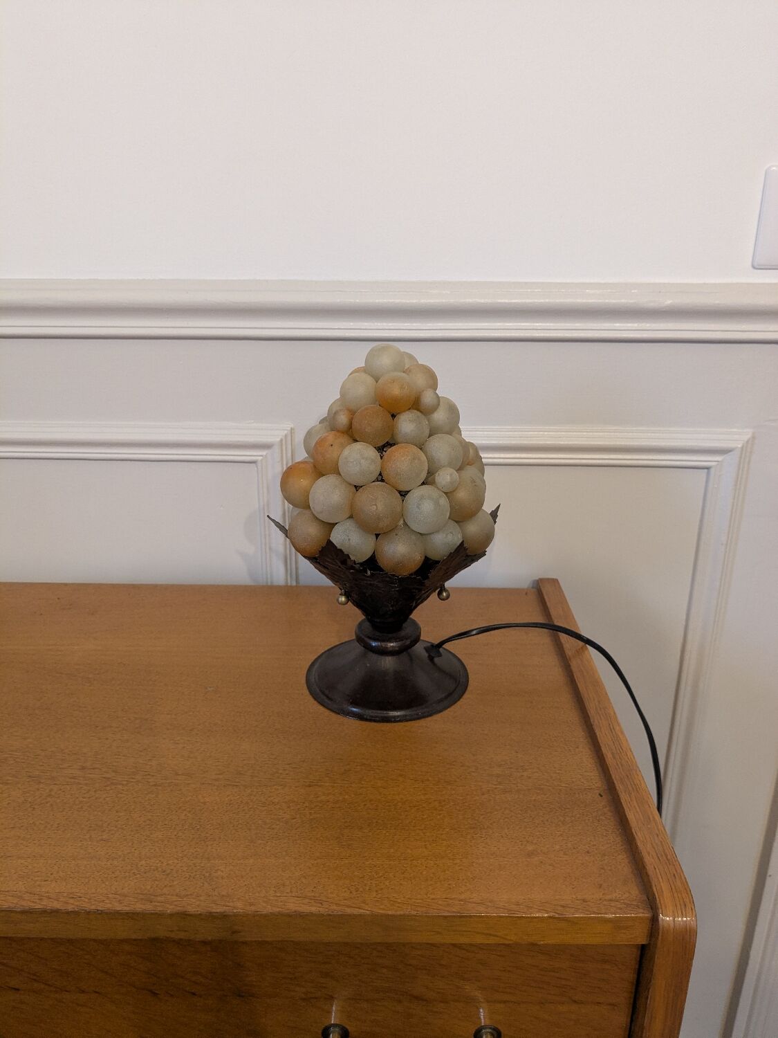 Grape cluster lamp