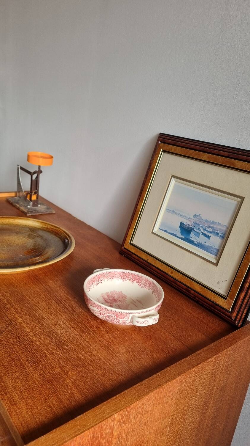 Vintage Scandinavian chest of drawers