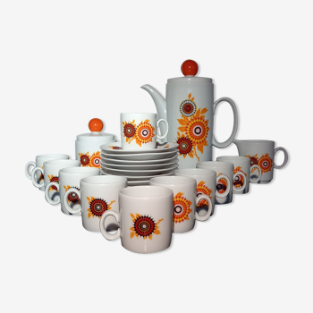 70' porcelain coffee service