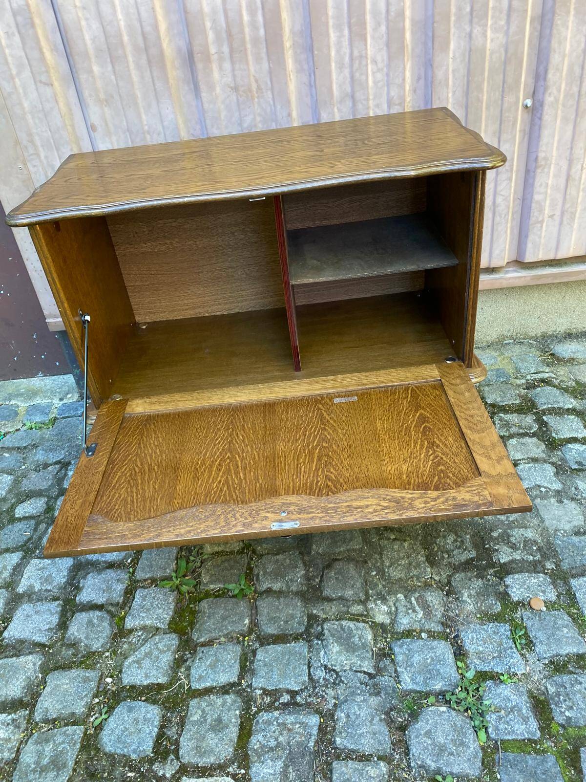 Bar vintage Louis XV sur roulettes en bois des années 60