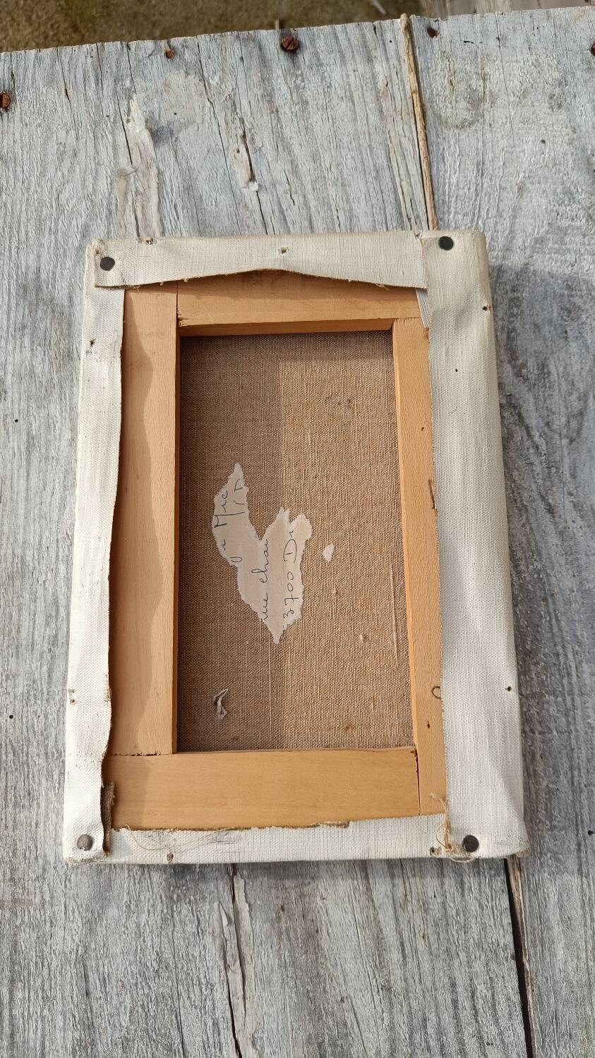 Canvas painting of a bouquet of flowers.