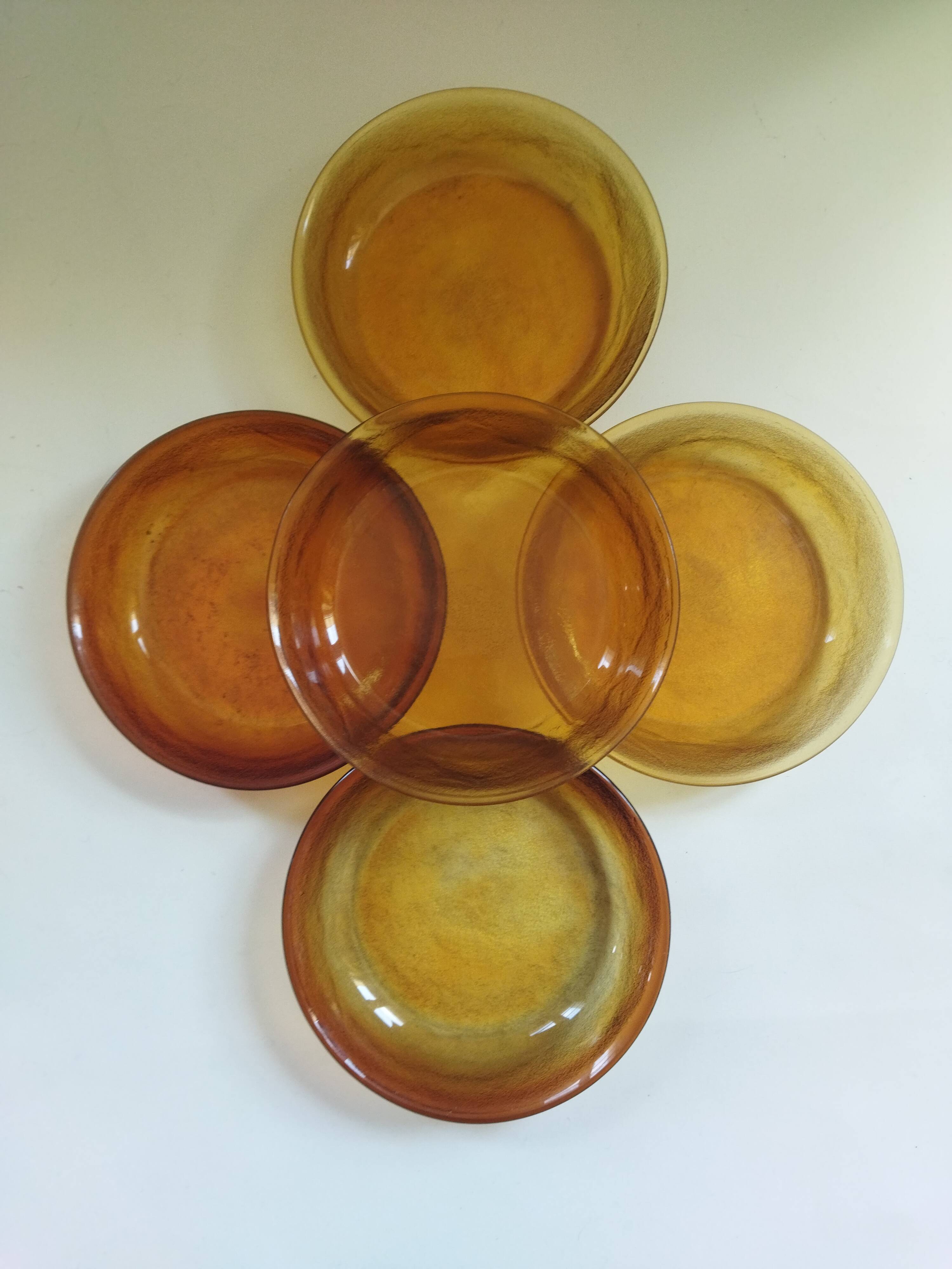 Arcoroc Sierra amber skullcap plates