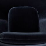 Eero Saarinen Womb Chair for Knoll International