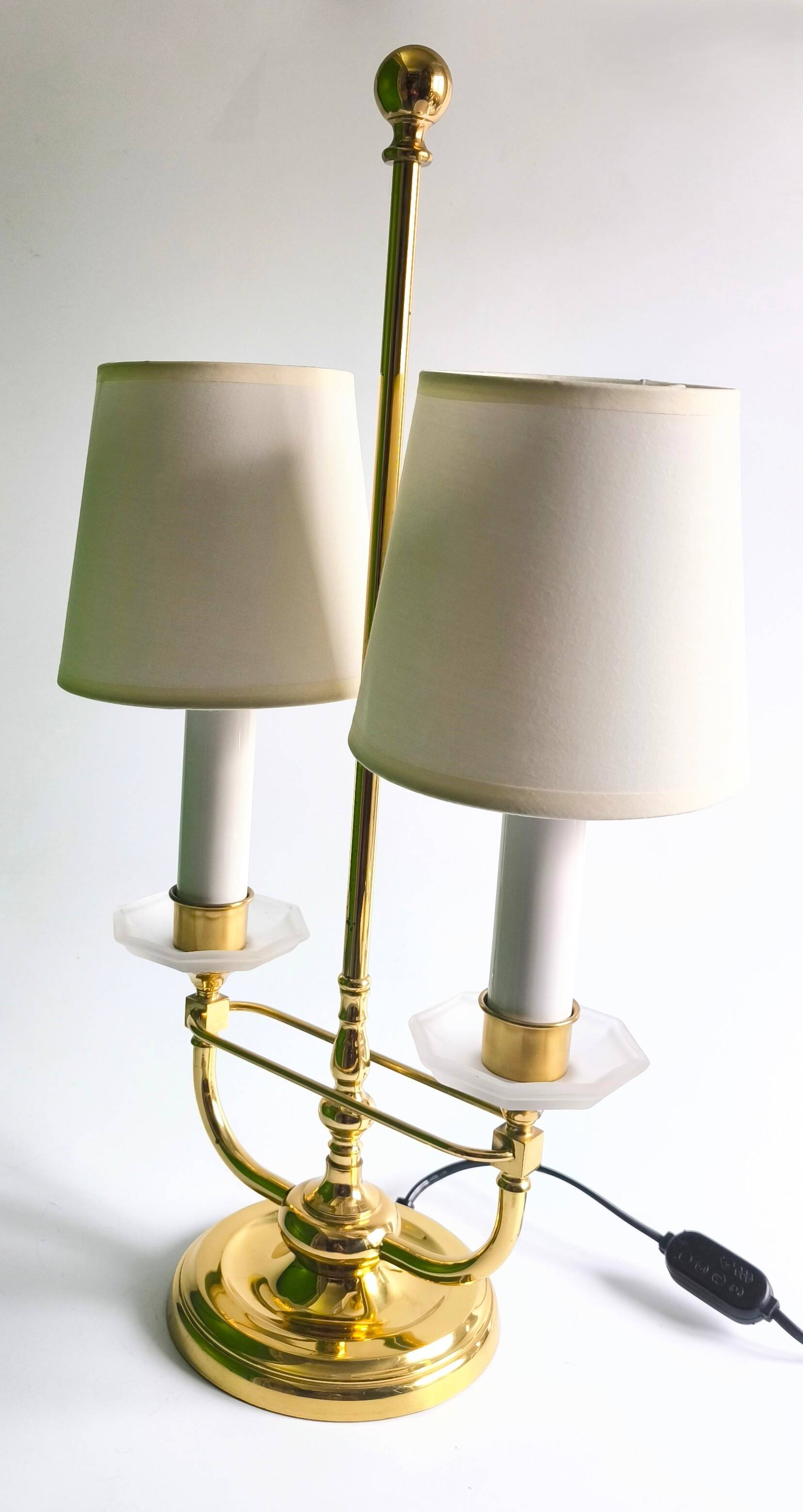 French "Bouillotte" lamp from the 1960s.
