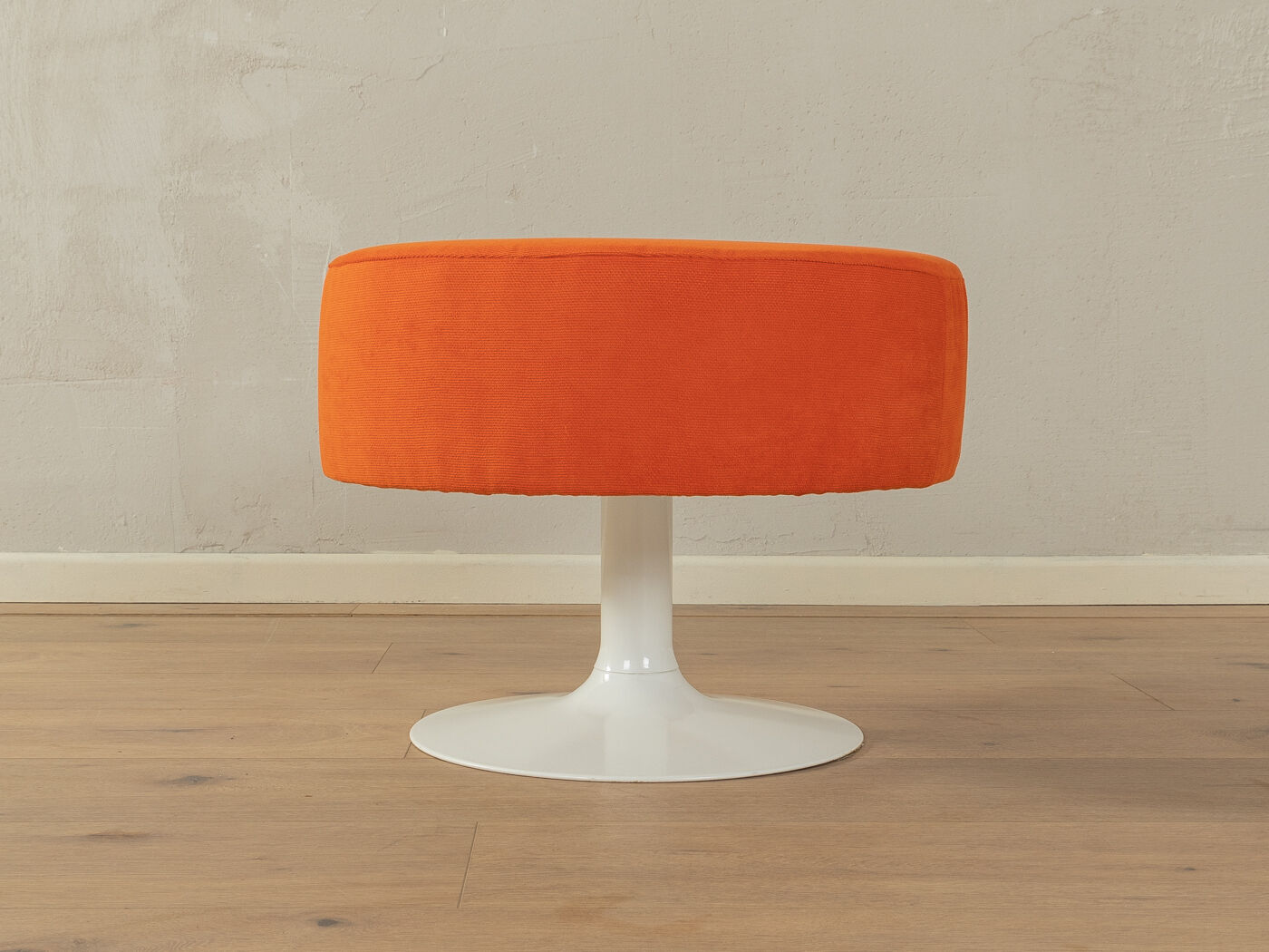 Space age stool by Tamburin