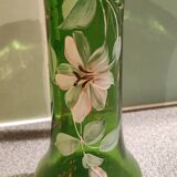 Vase en verre émaillé art nouveau