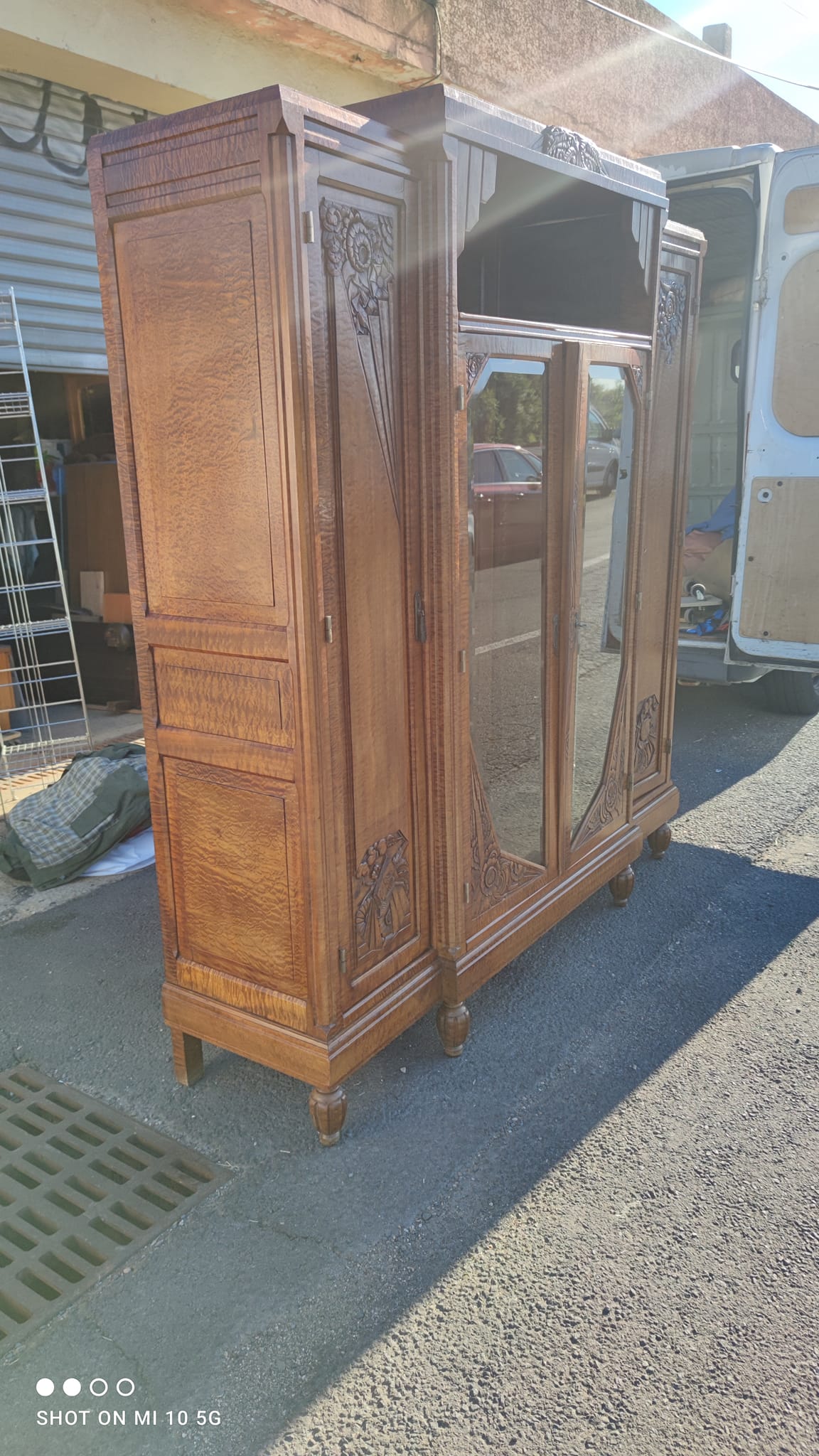 Bibliothèque de bureau 1925 en acajou ondé massif