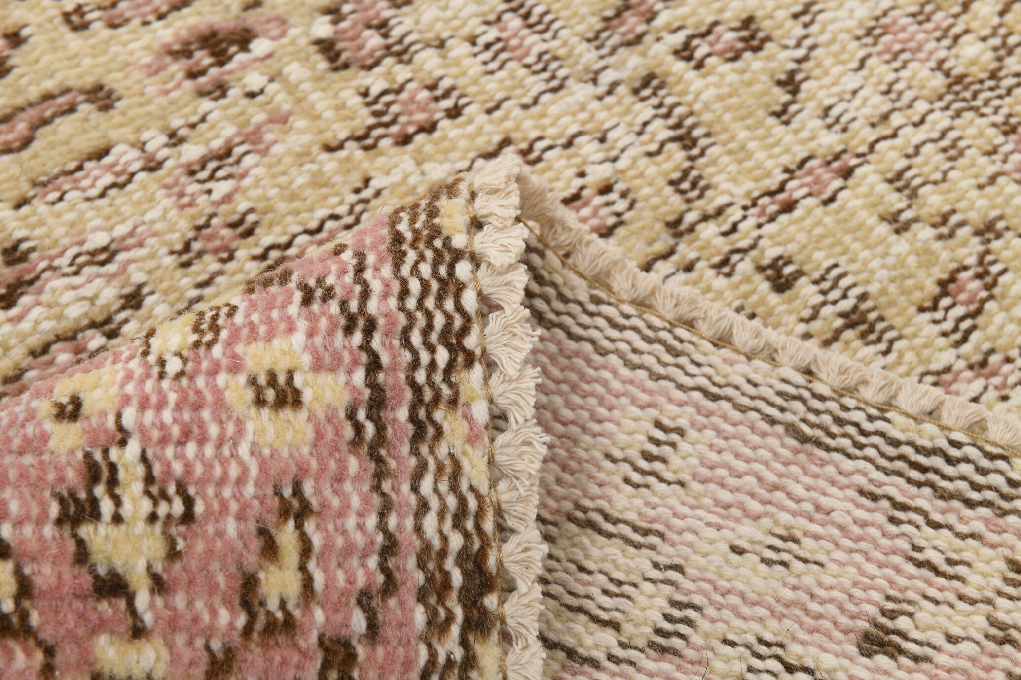 Hand-made vintage rug 303x206cm