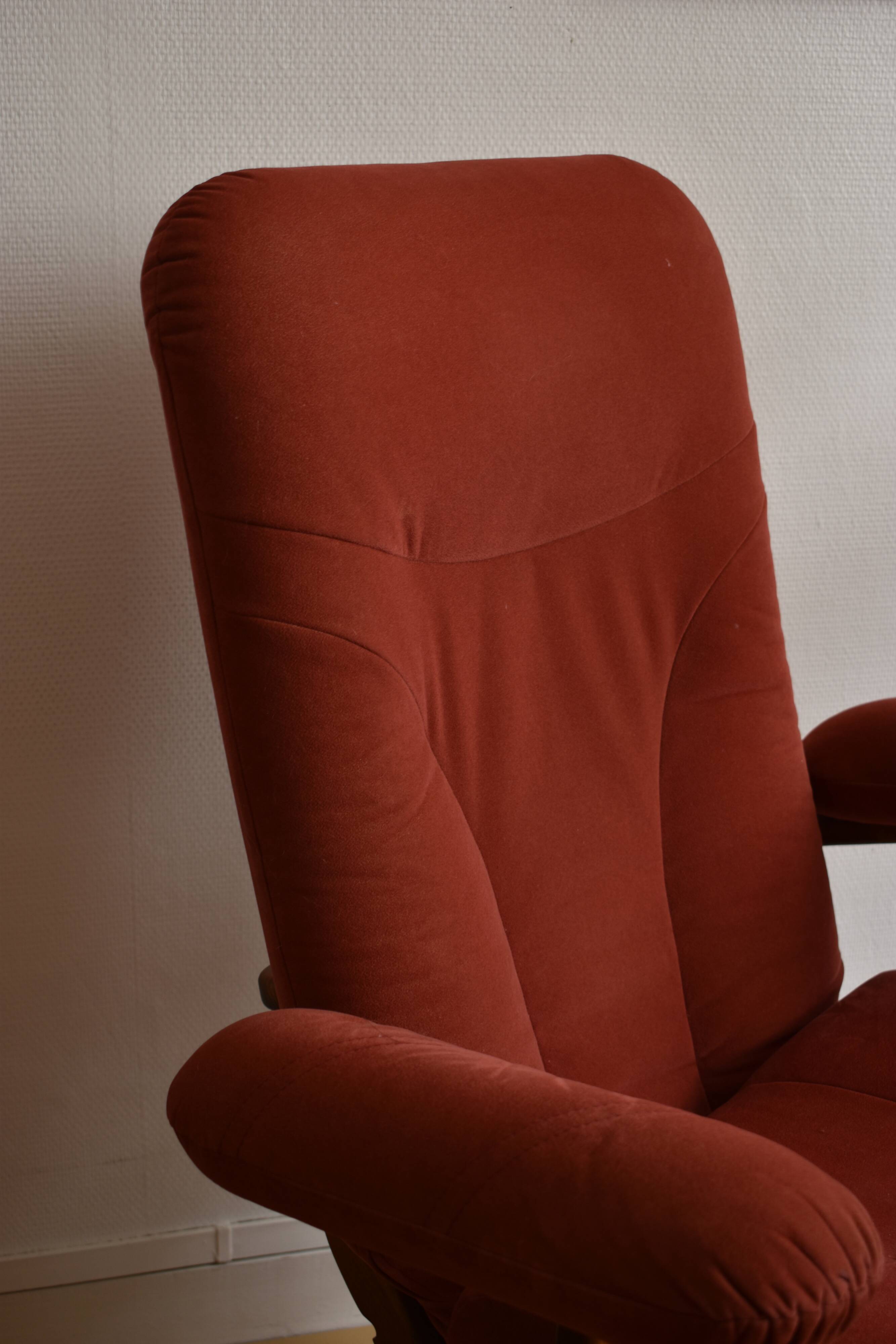 Adjustable old Scandinavian vintage relax armchair