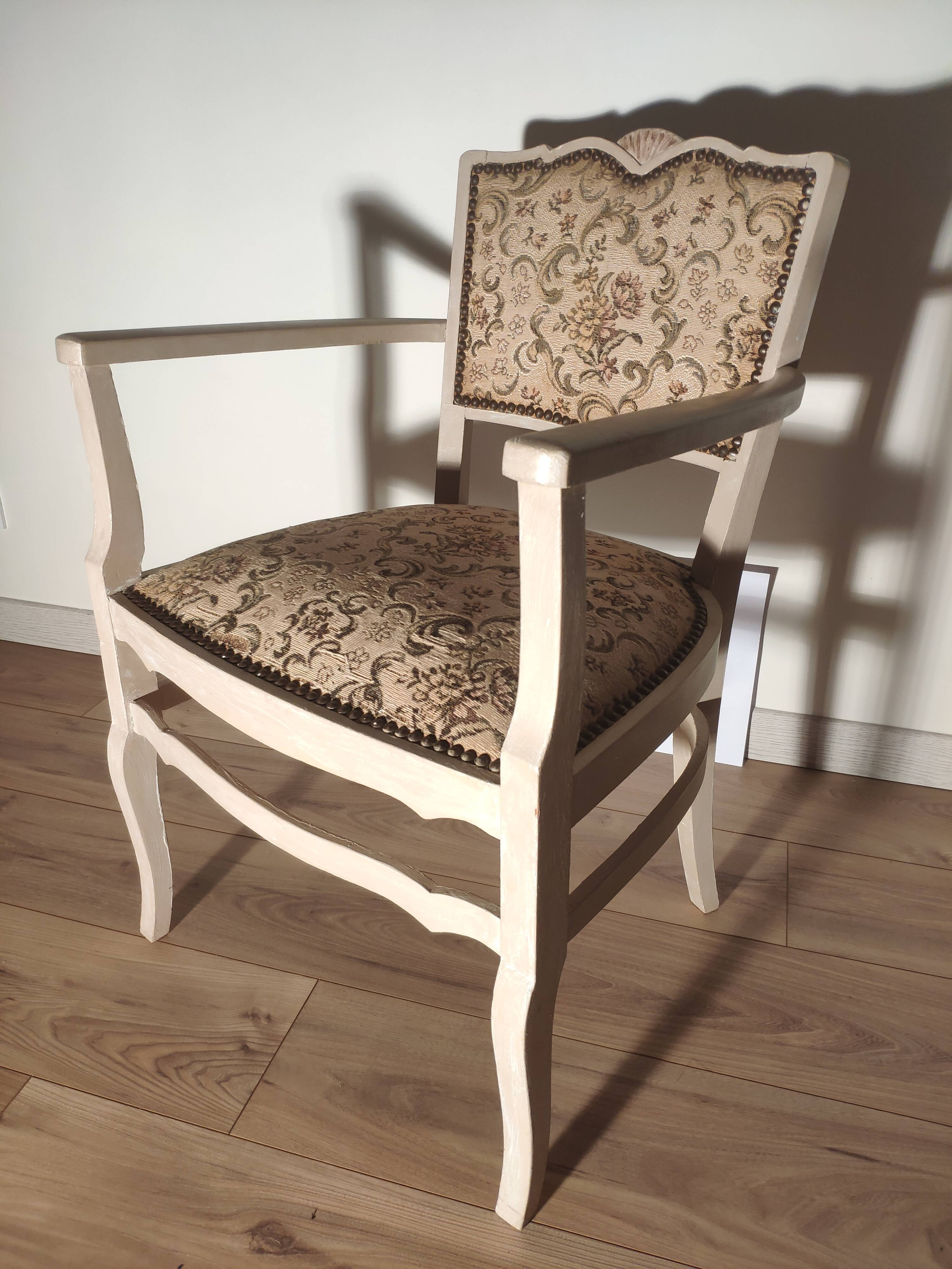 Former shabby chic armchair