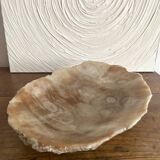 Cup, centerpiece in alabaster, Italy