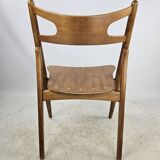 4 chaises Sawbuck de Hans Wegner, modèle CH29