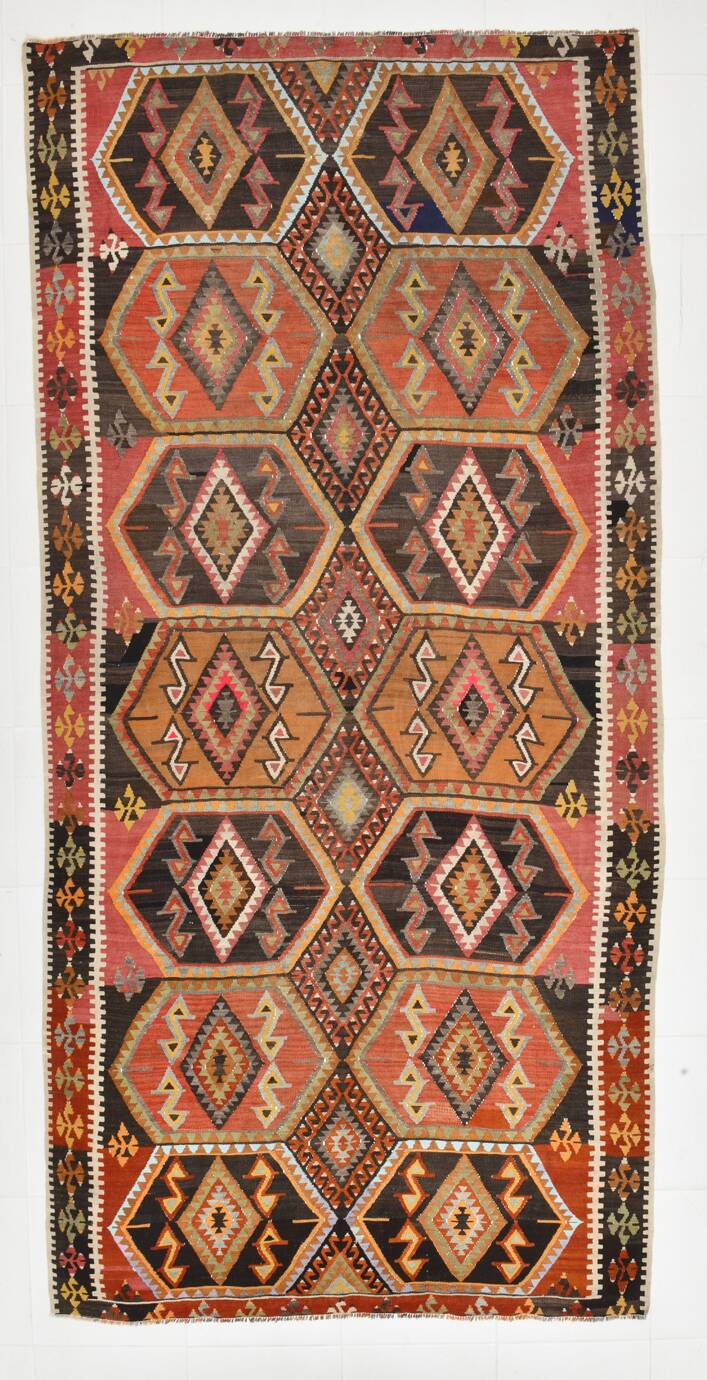 Tapis Kilim Ancien Fait Main – Motifs Géométriques et Symboles Protecteurs