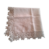 Superb lin's tai. Richelieu flowers embroidery, ML monogram