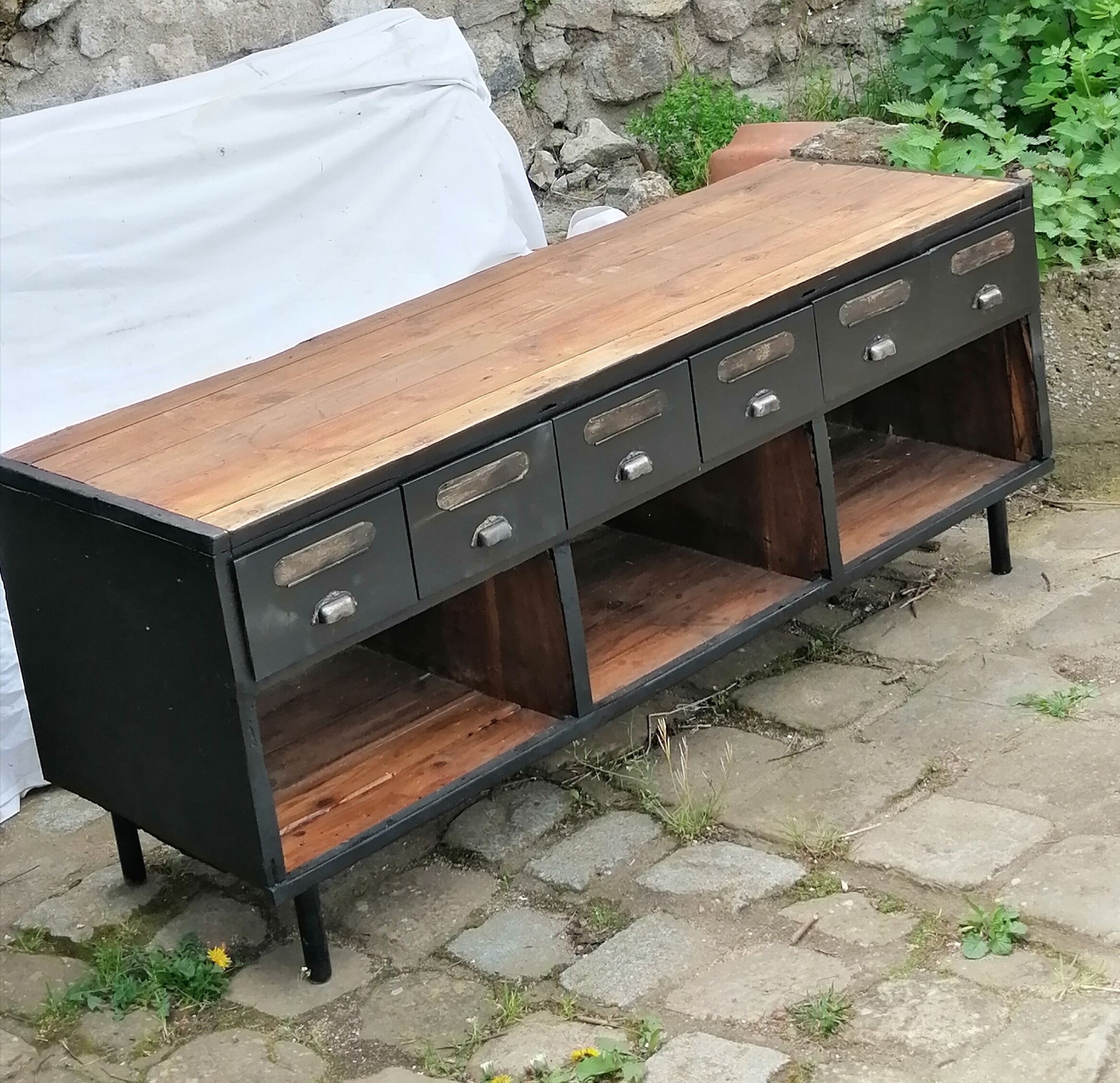 TV stand with drawers