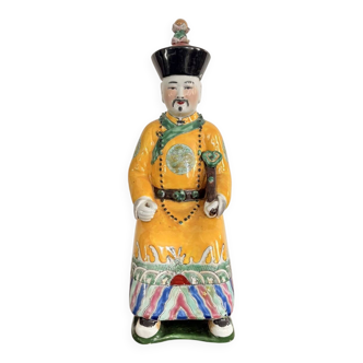 Chinese Porcelain Sculpture of an Emperor Dignitary from the Qing Dynasty, Famille Verte