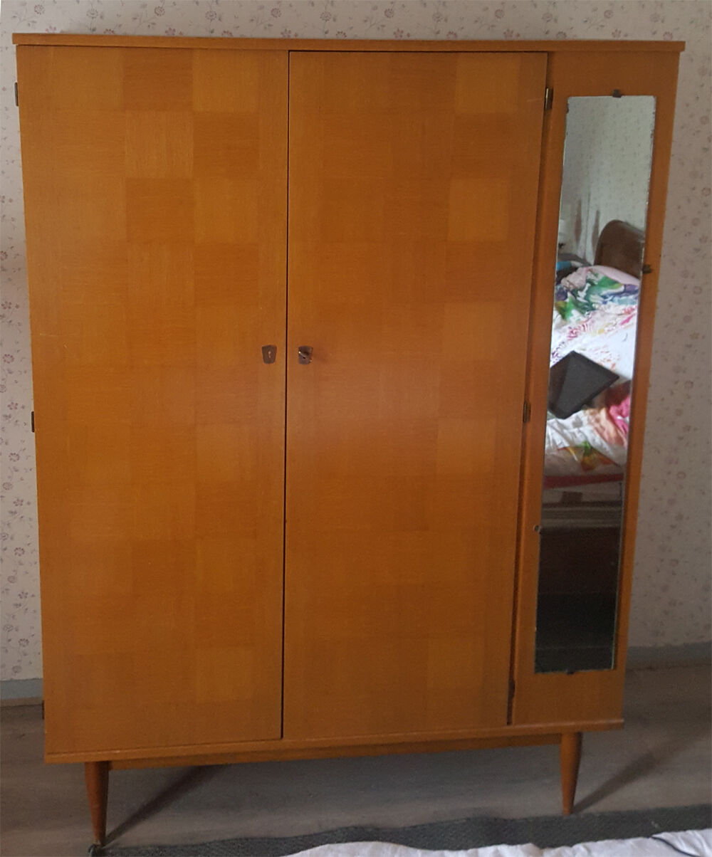 Armoire penderie vintage années 60