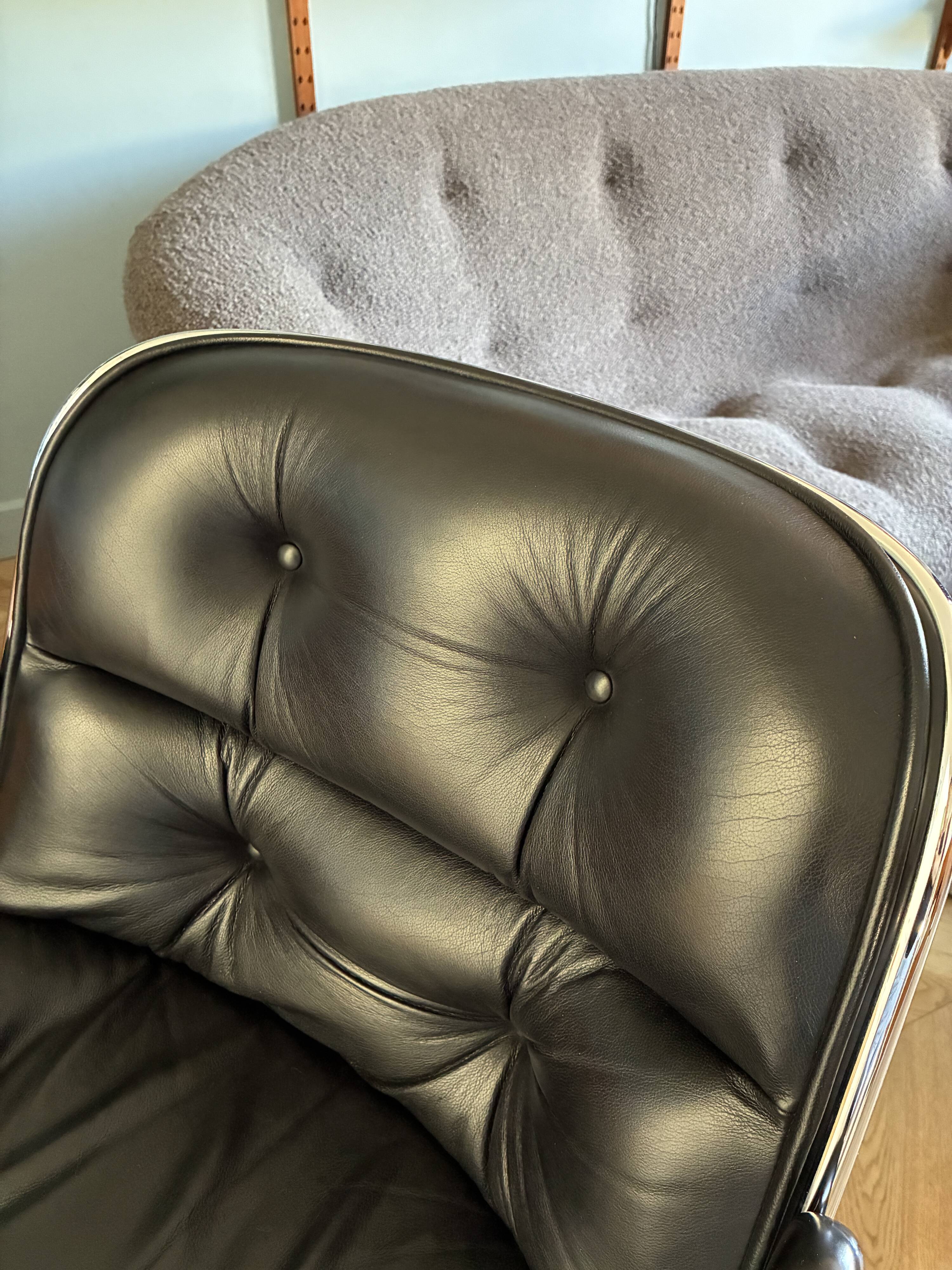Charles Pollock armchair for Knoll